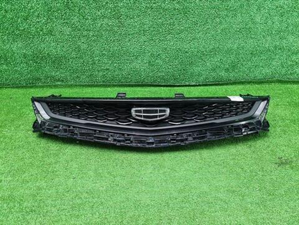 Решетка радиатора Geely Tugella (2022-2024)