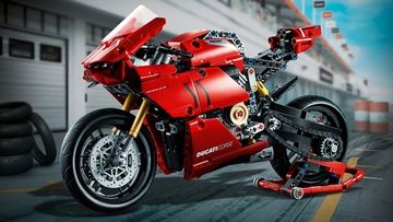 Конструктор CREATOR " Ducati Panigale V4 R " , 764 дет.