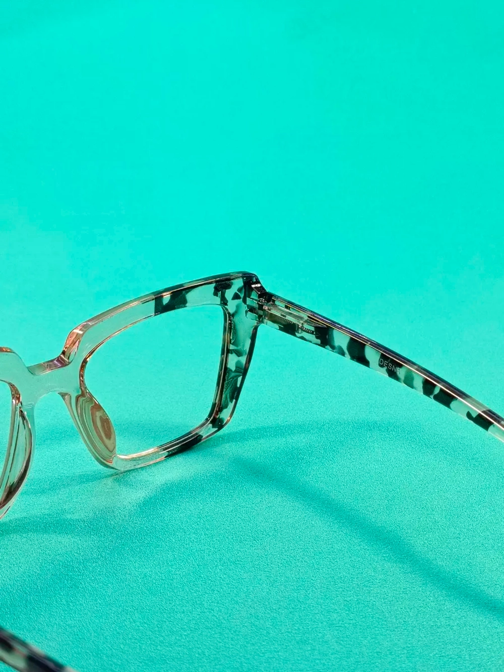 очки для зрения +1.5 для чтения корригирующие плюс 1,5