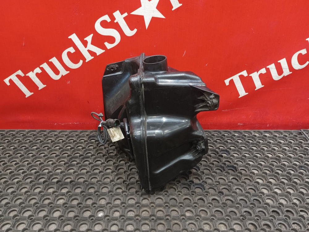 Бачок омывателя лобового стекла 2021г