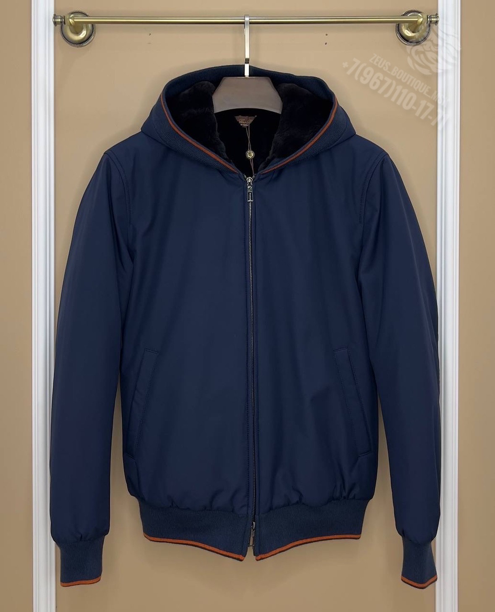 Бомбер с мехом Loro Piana