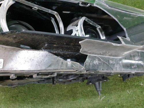 Битая Фара правая BMW 5er G30 (2017-2020) LED