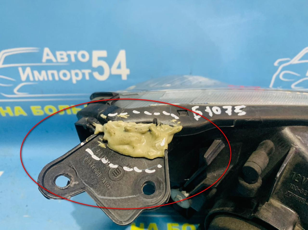 Фара передняя левая SUZUKI AERIO 2001-2003