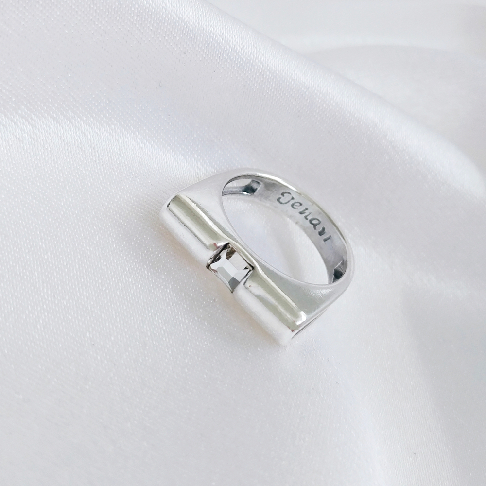 Гарник (Кольцо)