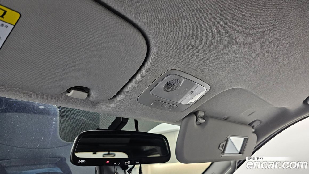 Hyundai The New Grand Starex Van 3-х местный (06.2020)