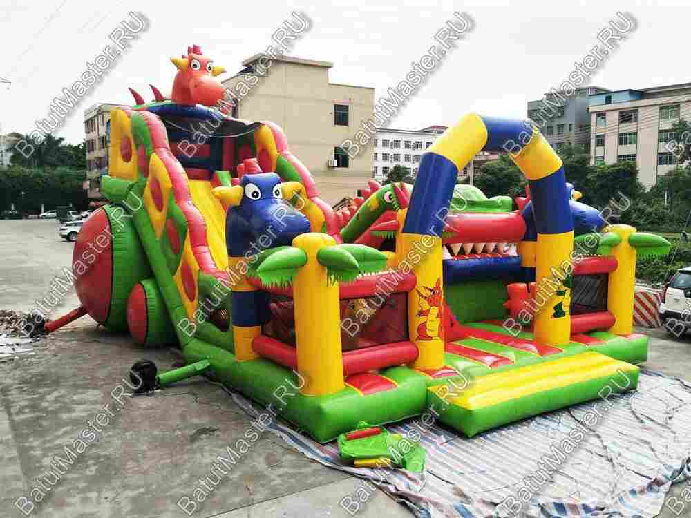 Большая надувная горка "Три дракона" 11*8*8 м
