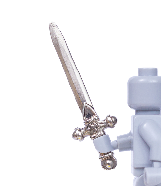 Меч с резной рукоятью, из металла