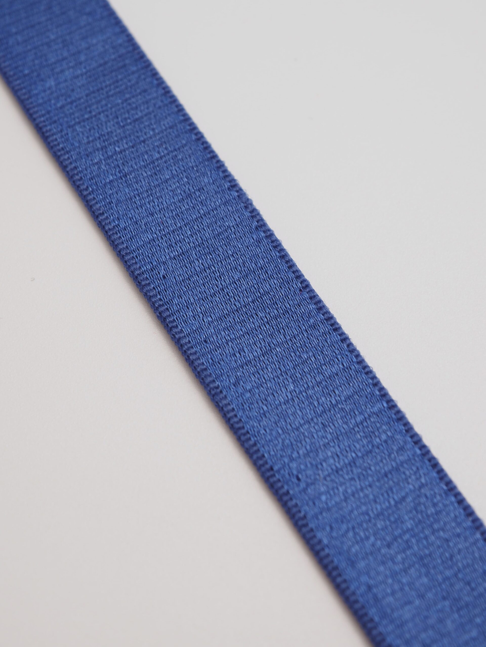 Резинка бретелечная ультрамарин глянцевый ширина 15 мм