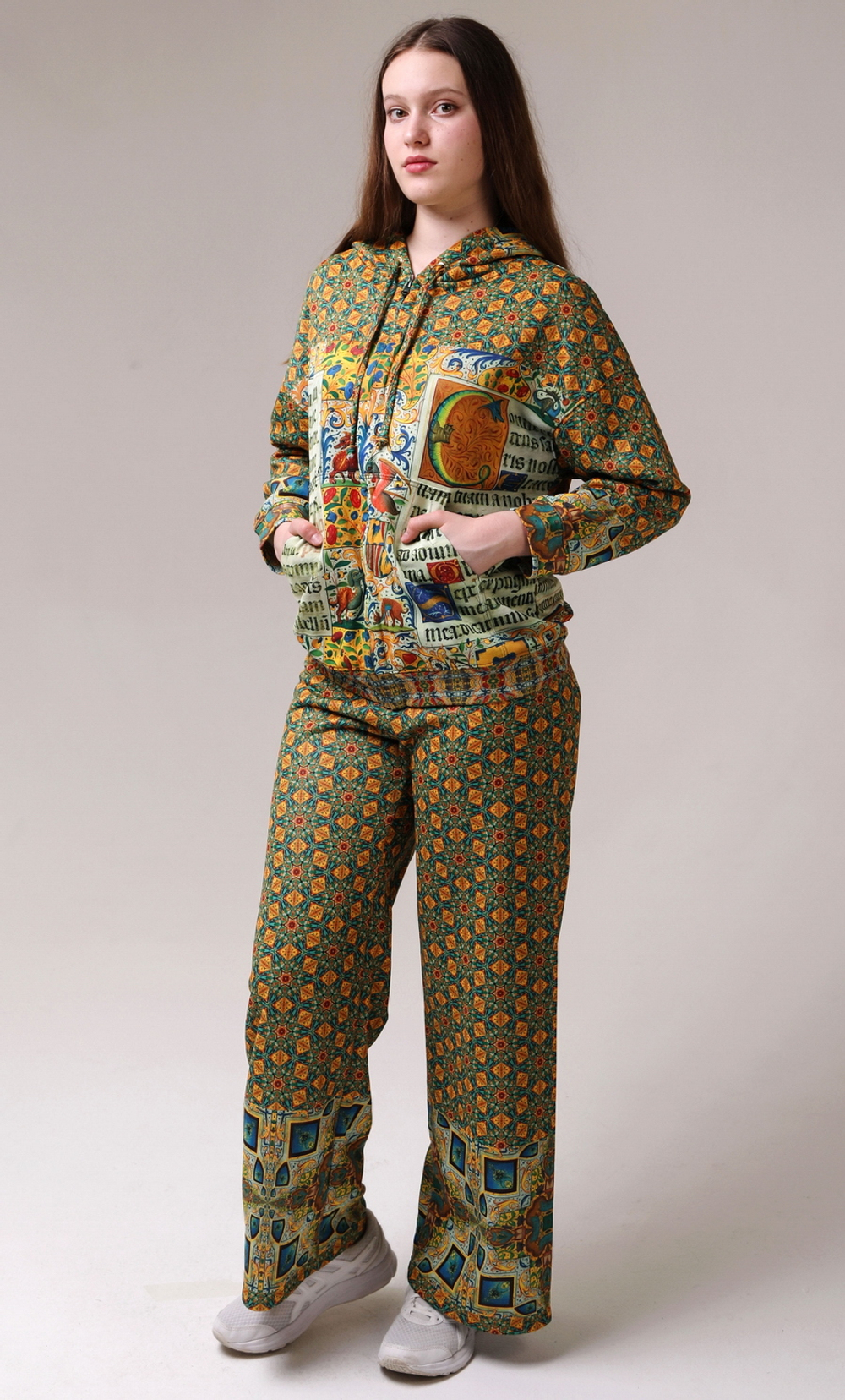 Широкие брюки "Испанский часослов"