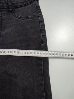 Джинсы Zara узкие 42 размер