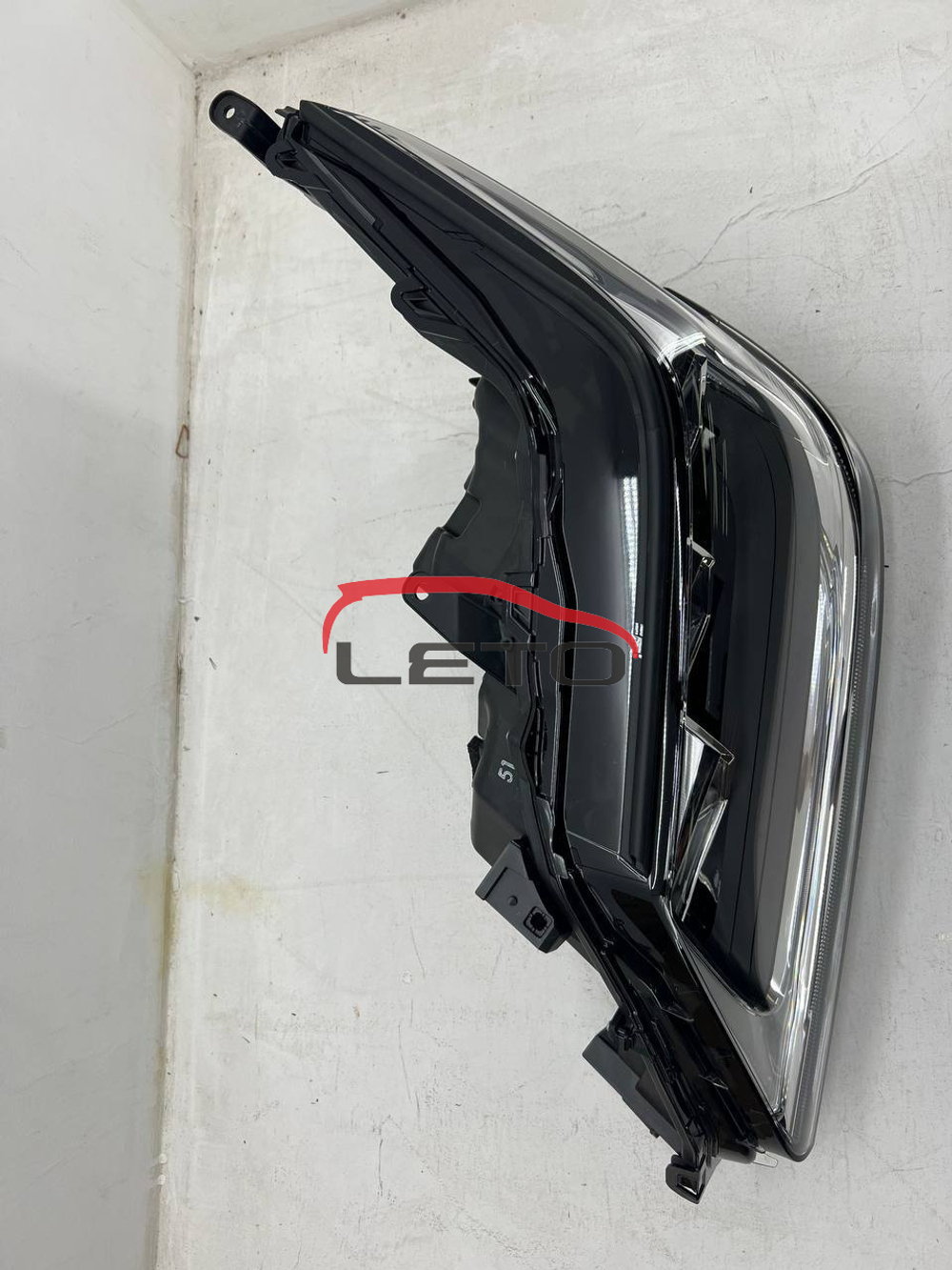 Фара правая 81145-60N41 8114560N41