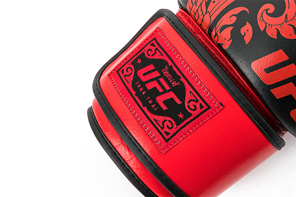 UFC Premium  True Thai черные, размер 12Oz