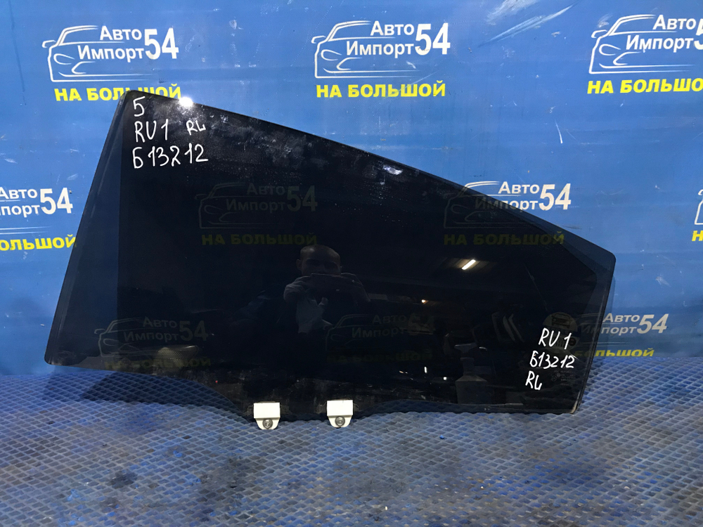 Стекло двери задней левой Honda VEZEL 2013-2018