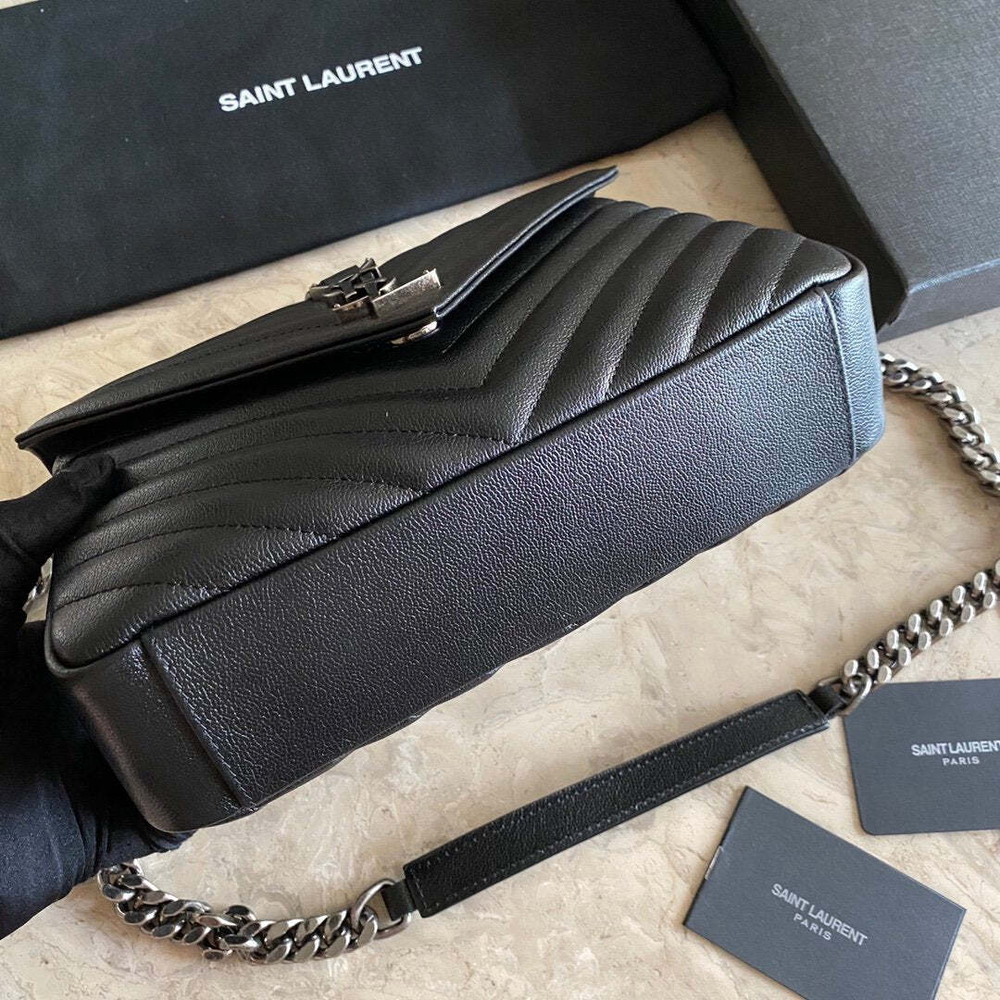 Yves Saint Laurent College 24 cm
