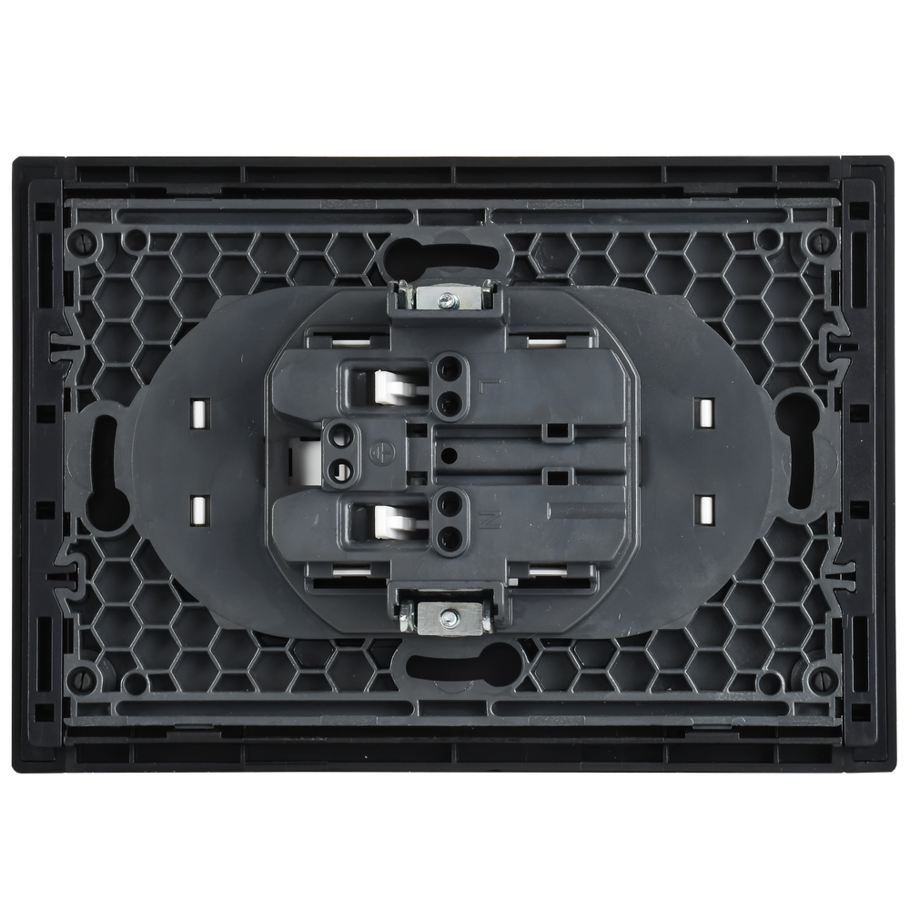 FORTE&PIANO Розетка 2-местная без заземления с защитными шторками безвинтовое крепление 10А FP725M металл никель IEK