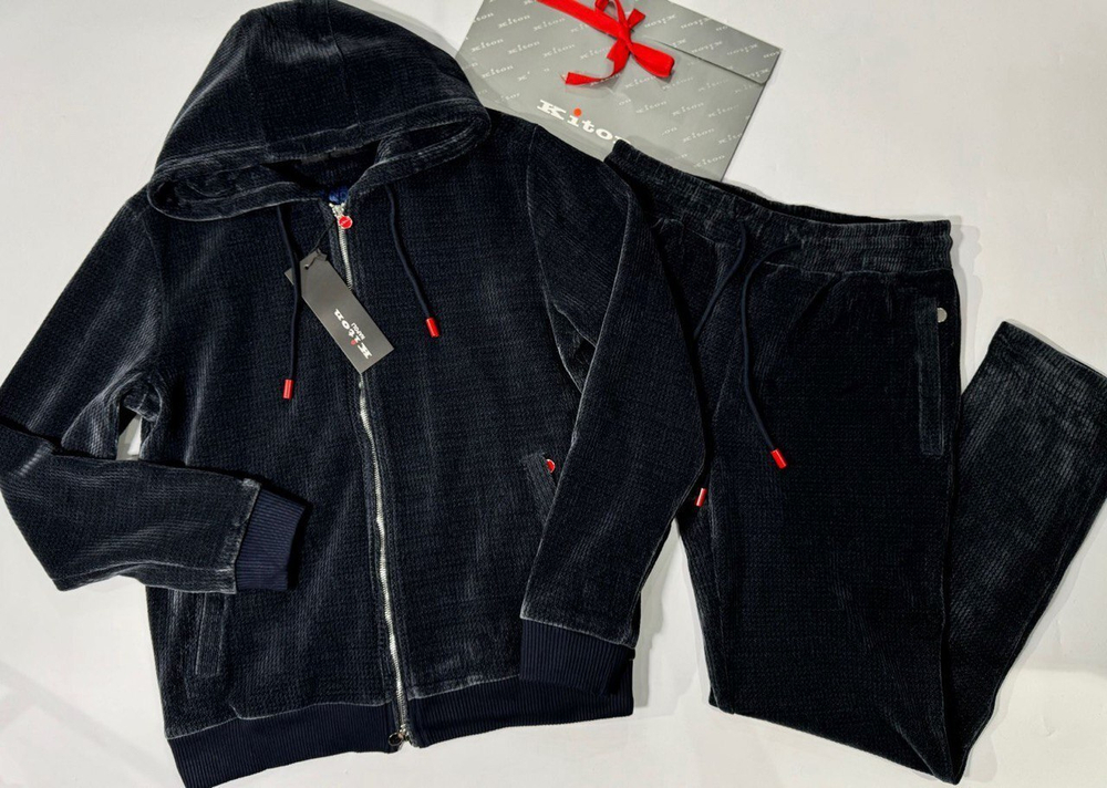 Спортивный костюм Kiton