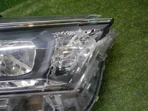 Битая Фара правая Toyota RAV4 5 XA50 (2018-н.в.) LED
