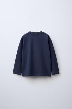 ZARA ОДНОТОННАЯ ФУТБОЛКА С КАРМАНОМ, СИНИЙ