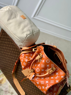 Louis Vuitton Speedy P9 Bandouliere 40