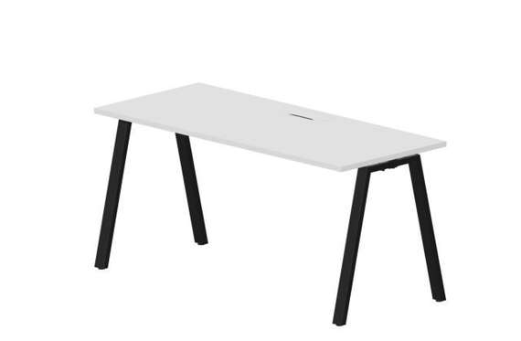 стол Arena 1580х680х750мм (металлический аутлет)