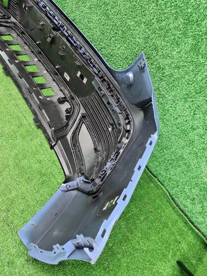 Бампер задний Hongqi HS3 (2023-н.в.)