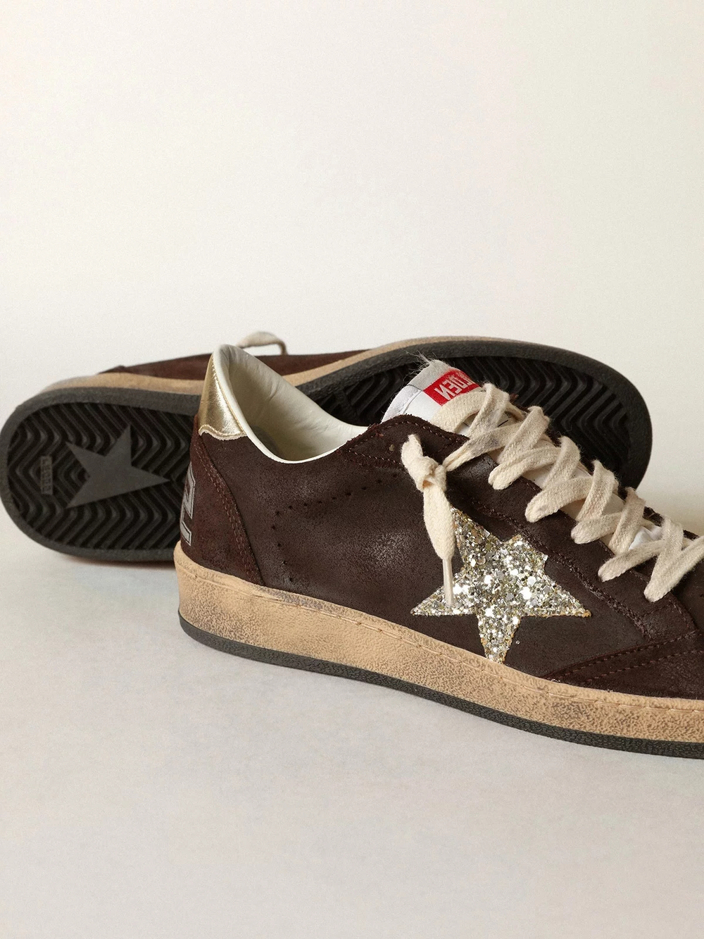 Ball Star brown with silver glitter star