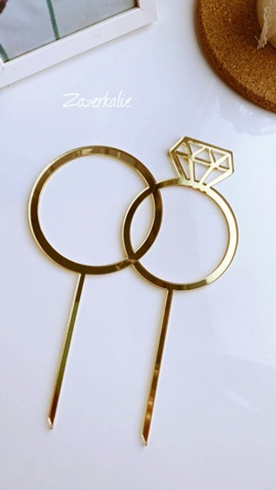 Кольца ( одно с бриллиантом)