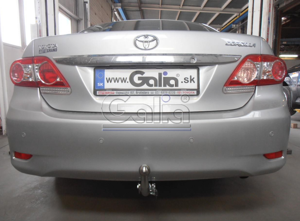 Оцинкованный фаркоп на Toyota Corolla E15 седан 2007-2013 (без электрики), Galia T060C