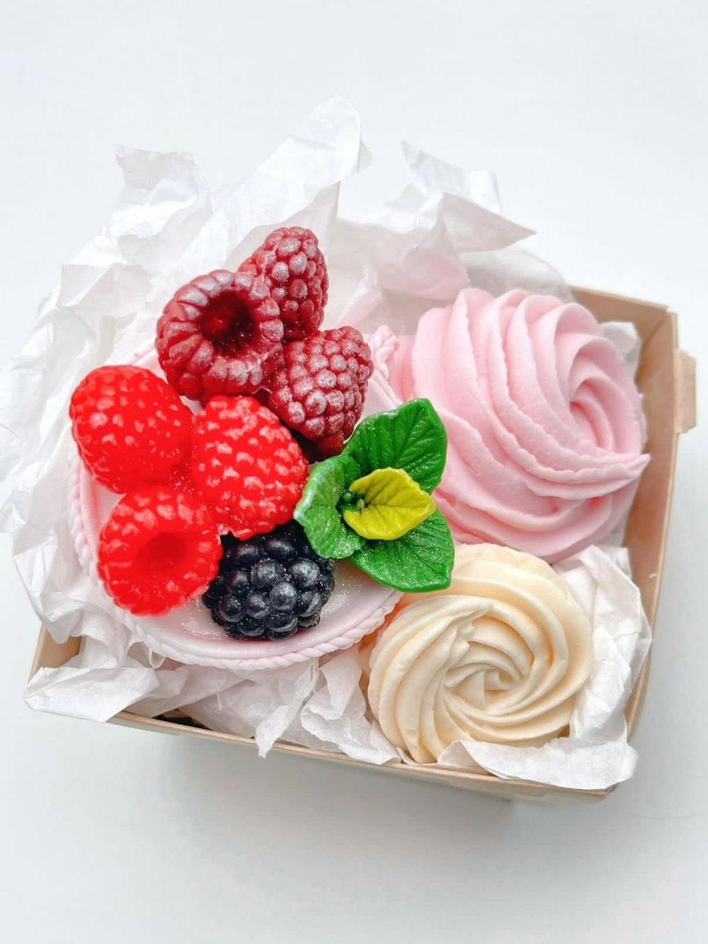 Набор мыла «Чашка с ягодами, роуз»