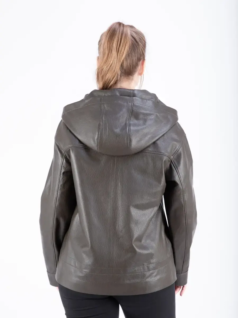 Куртка женская  кожаная большие  размеры