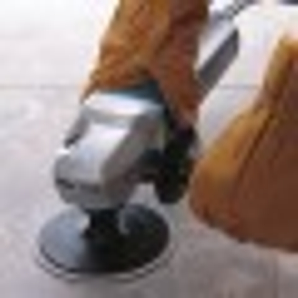 Шлифмашина полировальная сетевая MAKITA 9565 CVL 9565CVL