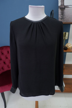 Блузка TFJ original brand лаконичная 46 размер