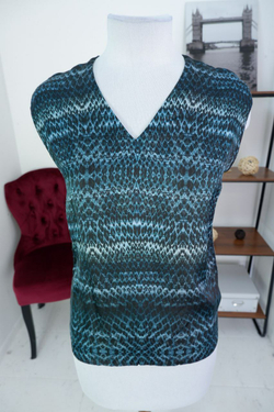 Топ Elis оригинальный 42 размер, новый