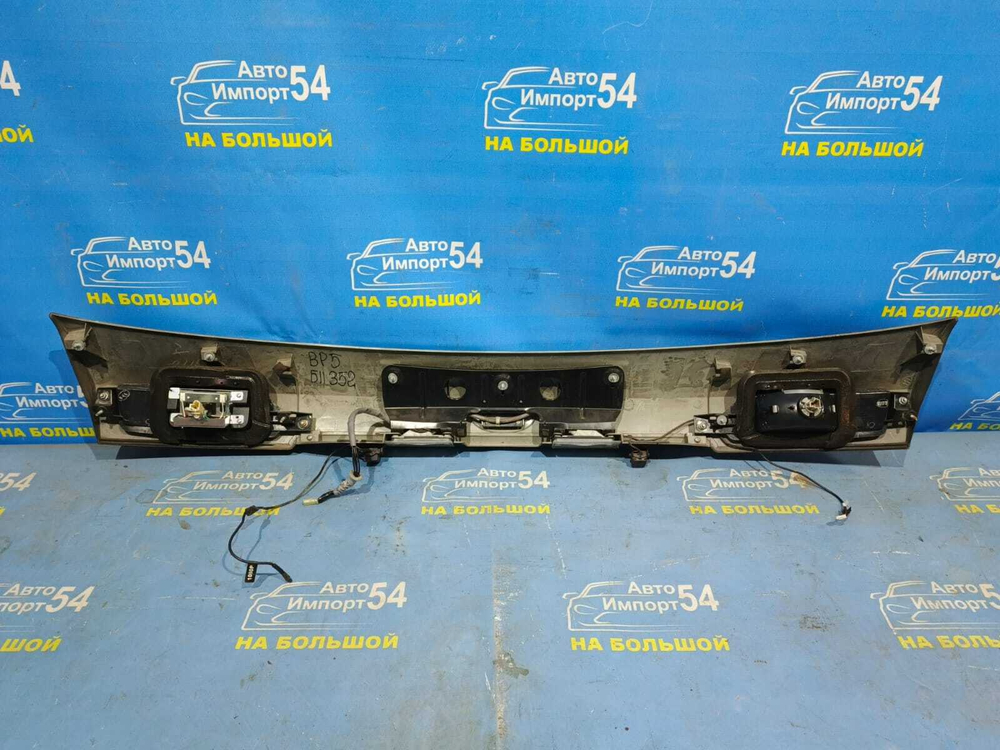 Вставка в багажник центральная SUBARU LEGACY 2003-2006