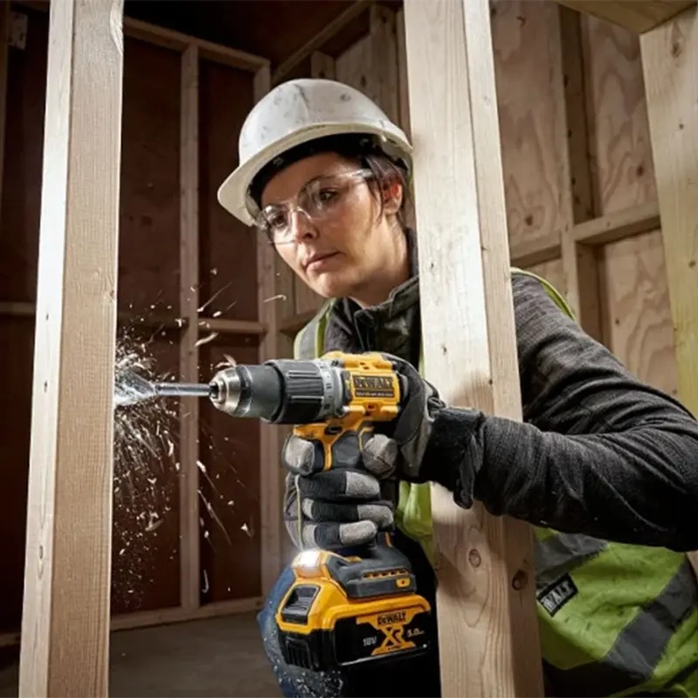 DeWalt DCD805H2T-QW ударный шуруповерт (2 x 5 Ач, ЗУ)