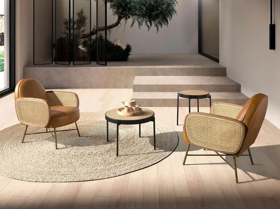 Журнальный столик Angel Cerda 2111 из ротанга и стали