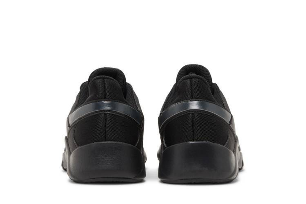 Кроссовки Nike Legend Essential 2 (Женская размерная сетка)