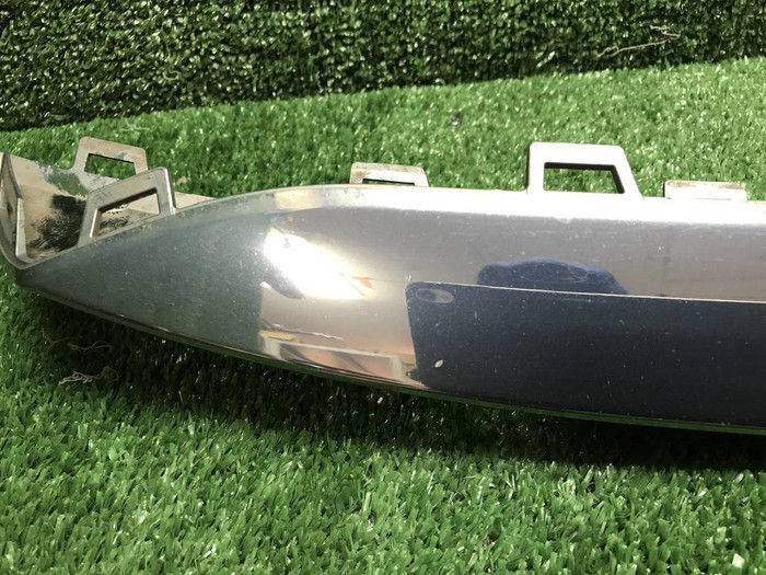 Молдинг перед. бампера Mercedes GLS x167 19-24 AMG