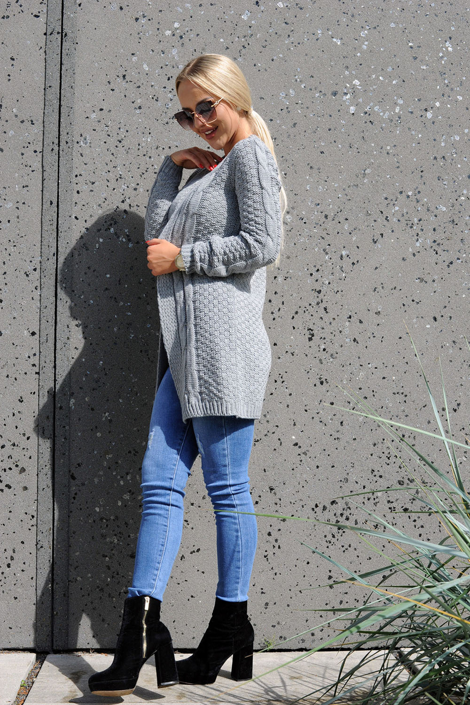 Anionees Grey