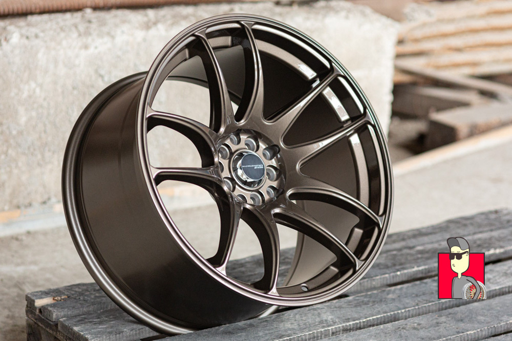 Комплект дисков Work Kiwami 18x9.5 et30 5x100/5x114.3