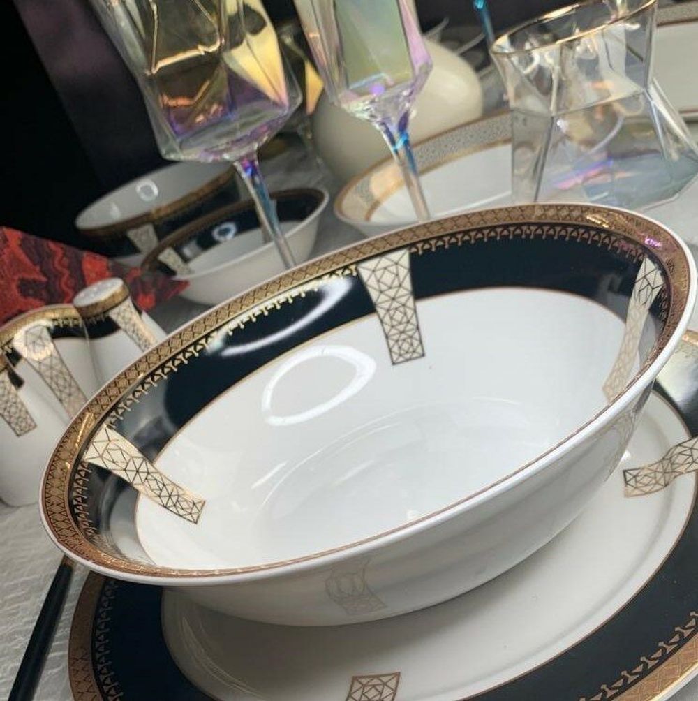 Lenardi 205-012 Салатник 23 см BLACK BACCARA в под.уп.(х18)