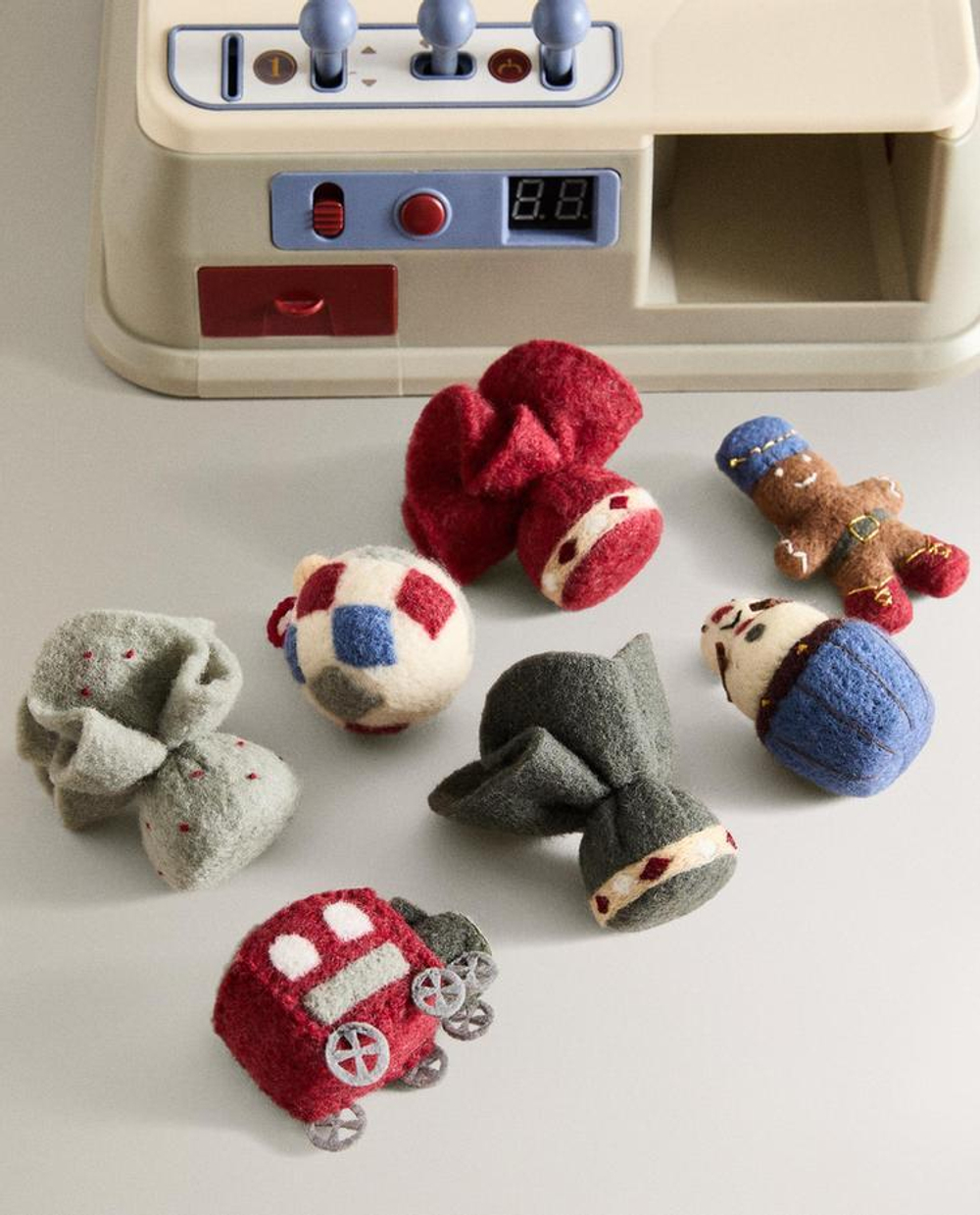 ZARA HOME ДЕТСКАЯ НОВОГОДНЯЯ ИГРУШКА «ИГРОВОЙ АВТОМАТ», РАЗНОЦВЕТНЫЙ