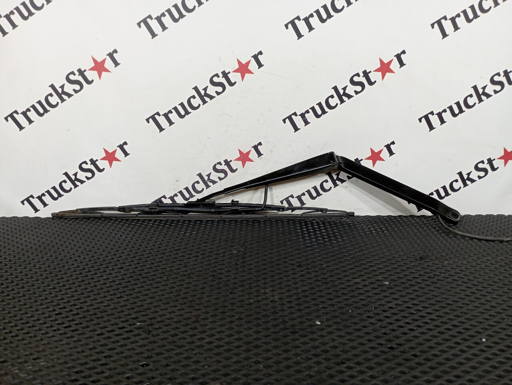 Поводок стеклоочистителя 2023г