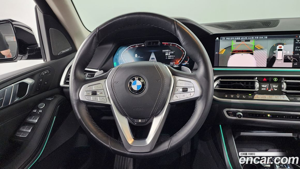 BMW X7 (G07) xDrive 40i Design Pure Excellence 7-и местный (05.2021)
