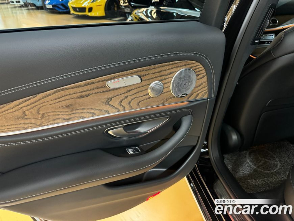 Mercedes-Benz E-Class W213 E300e 4MATIC Exclusive (02.2023)