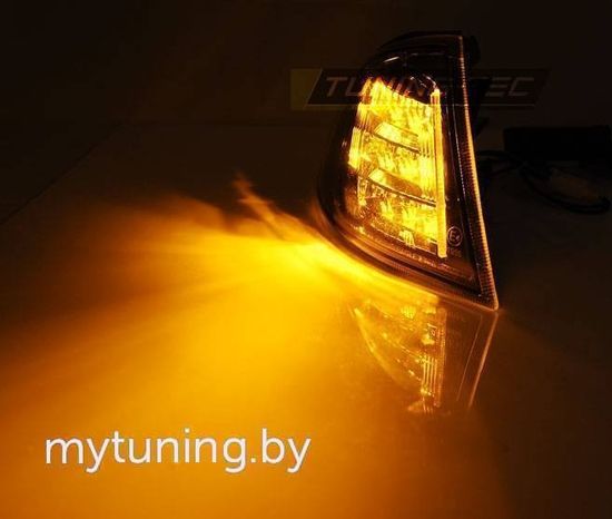 Поворотники BLACK LED для BMW 3 E46 sedan (98-01)