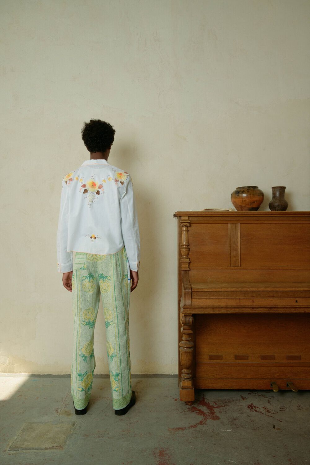 Рубашка Soeurs с Хлопковой Аппликацией / Orange Applique Long Sleeve белая