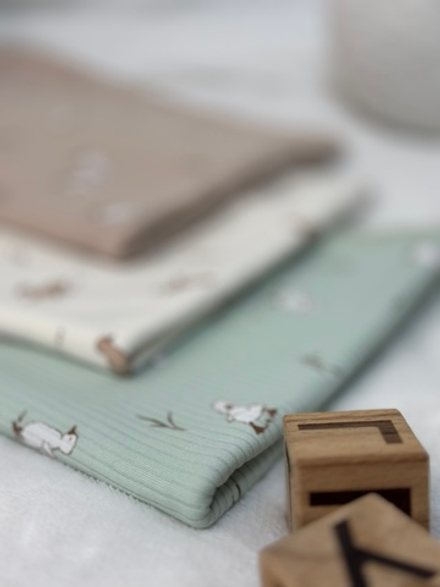 Пелёнка Утята Рубчик Светлый кофе 85*130 RinaAmari