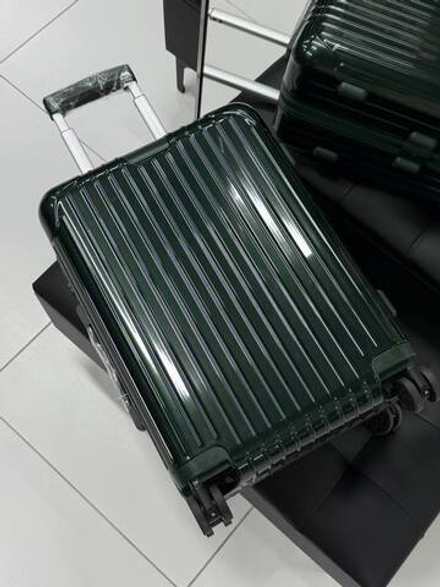 Чемодан Rimowa