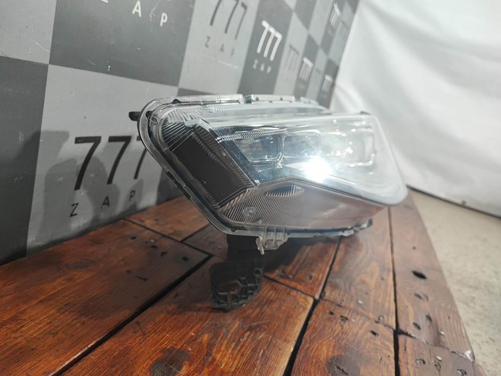 Фара левая LED Haval F7 1 19-24 Б/У Оригинал 4121102XKQ00A